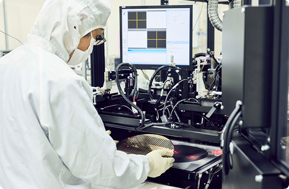 Two cleanroom environments suitable for a wide range of applications