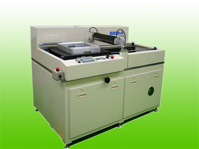 Horizontal type coating machine